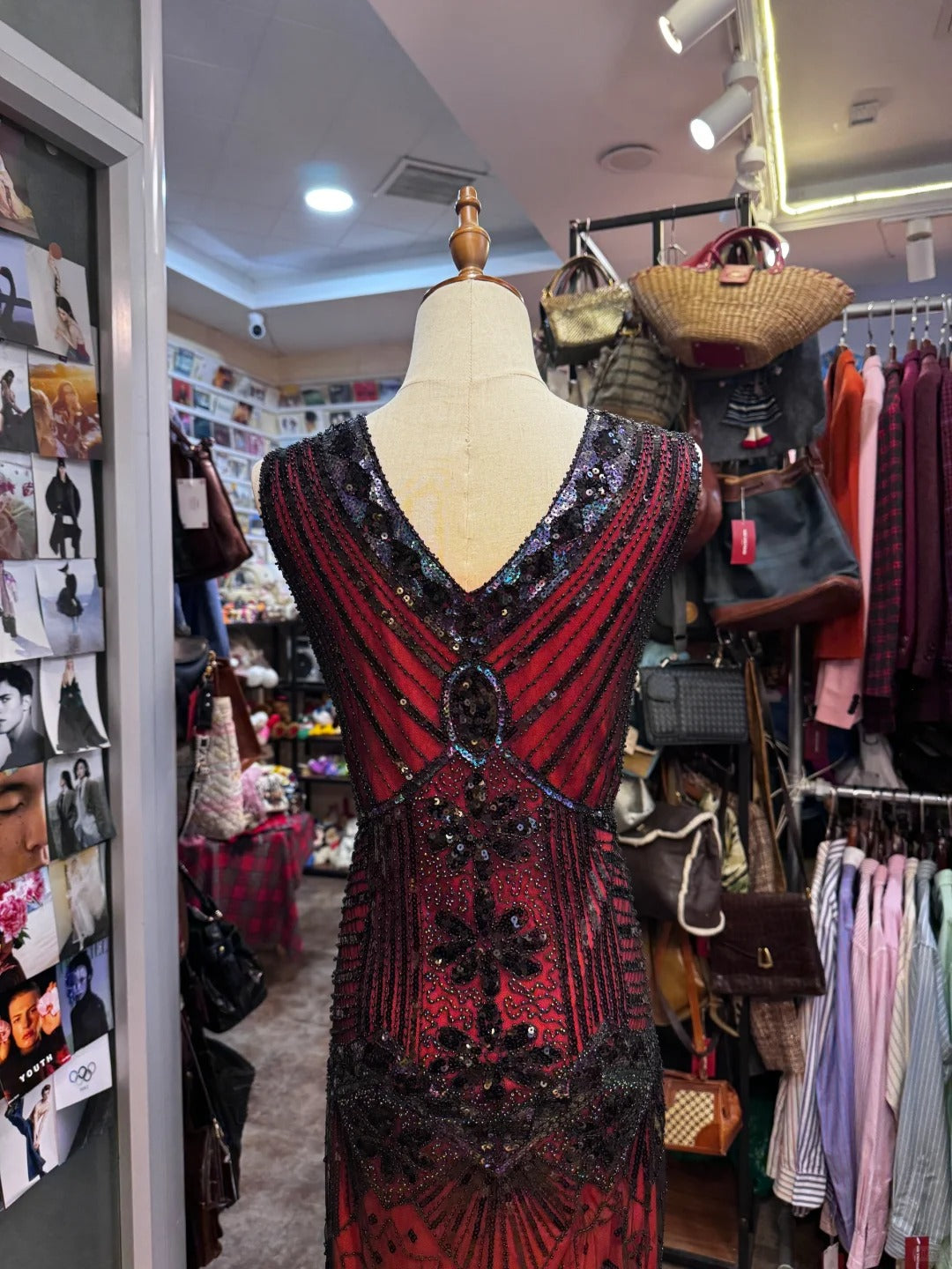 Retro Luxury Red And Black Color-Blocked V-neck Sequined Tassel Prom Dress Evening Dress P4136