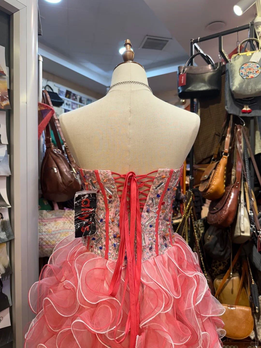 Princess Coral Pink Heart-Shaped Neckline Rhinestone-Embellished Short Prom Dress Evening Dress P4148