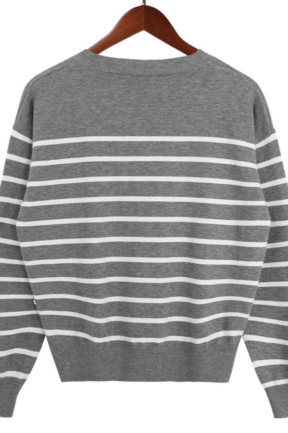 RadyRin Elegant Long-Sleeved Striped Sweater for All Occasions