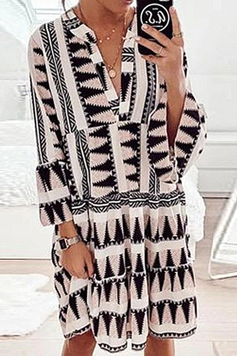 Casual Print Patchwork Flounce V Neck Cake Skirt Dresses(6 Colors)  Fashionpara