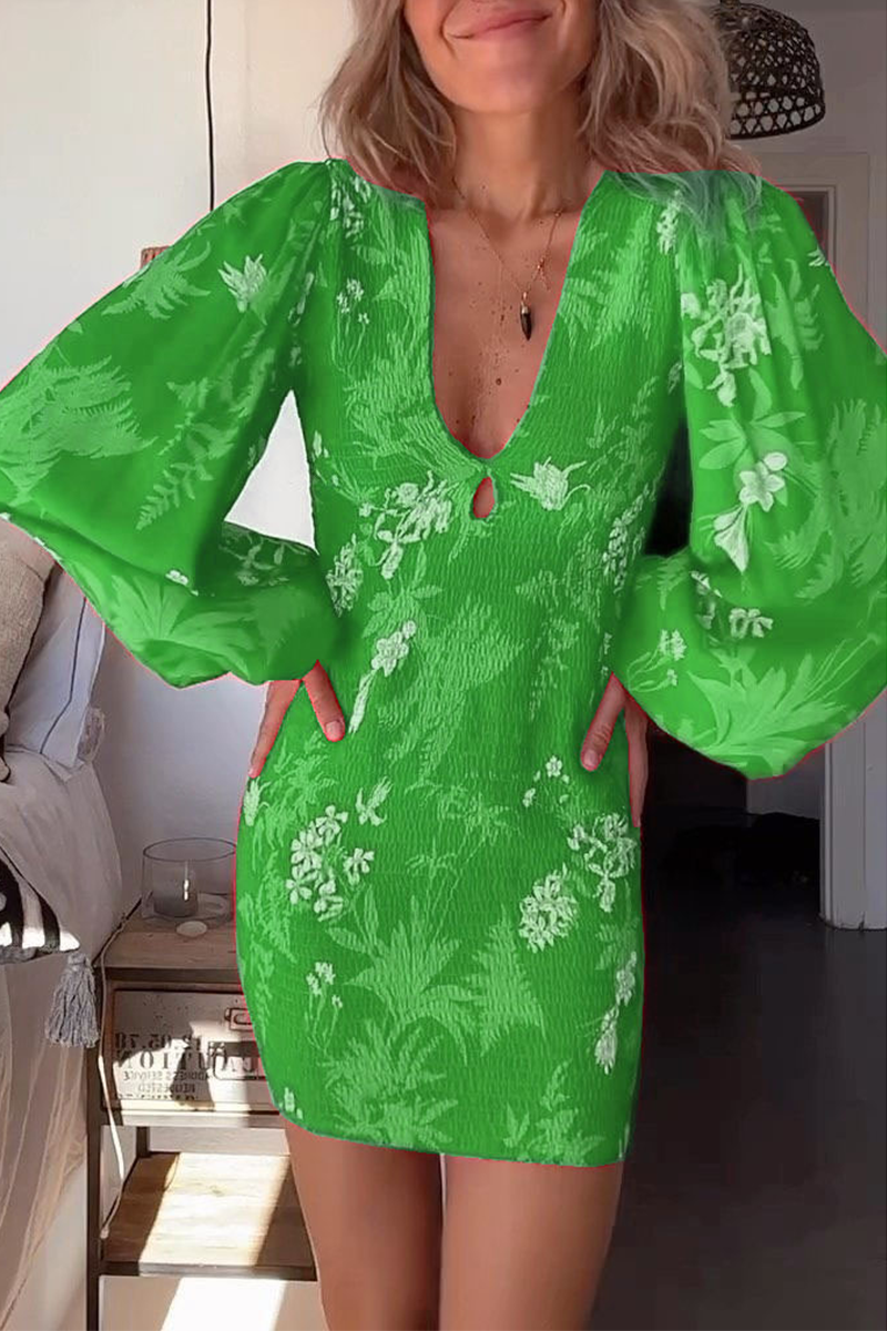 Sexy Vacation Print Fold V Neck Wrapped Skirt Dresses  Fashionpara