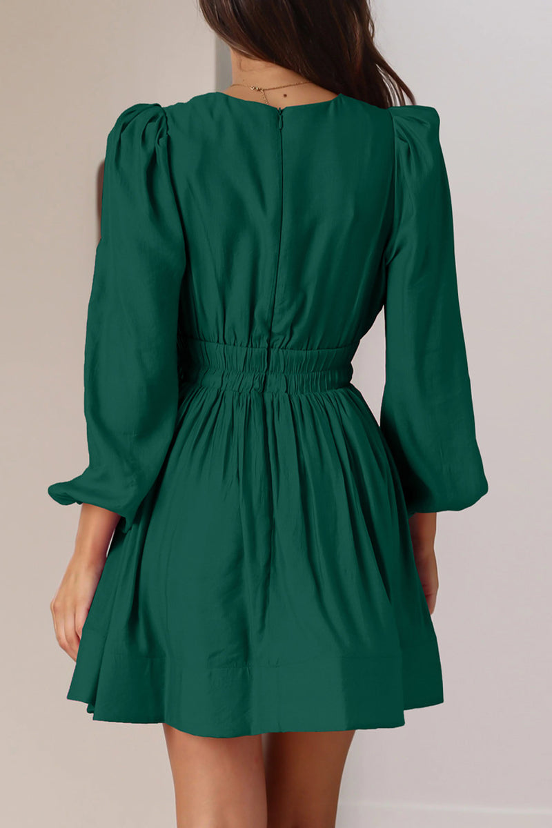 Casual Solid Fold V Neck Pleated Dresses - Fashionpara