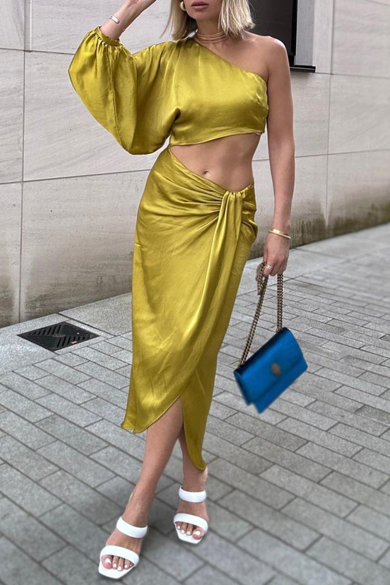 Sexy Party Solid Fold Oblique Collar Princess Dresses - Fashionpara
