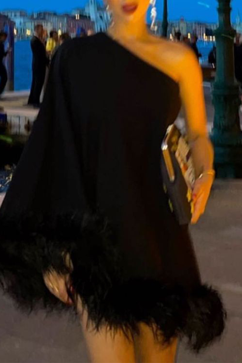 Sexy Solid Feathers Oblique Collar Asymmetrical Dresses - Fashionpara