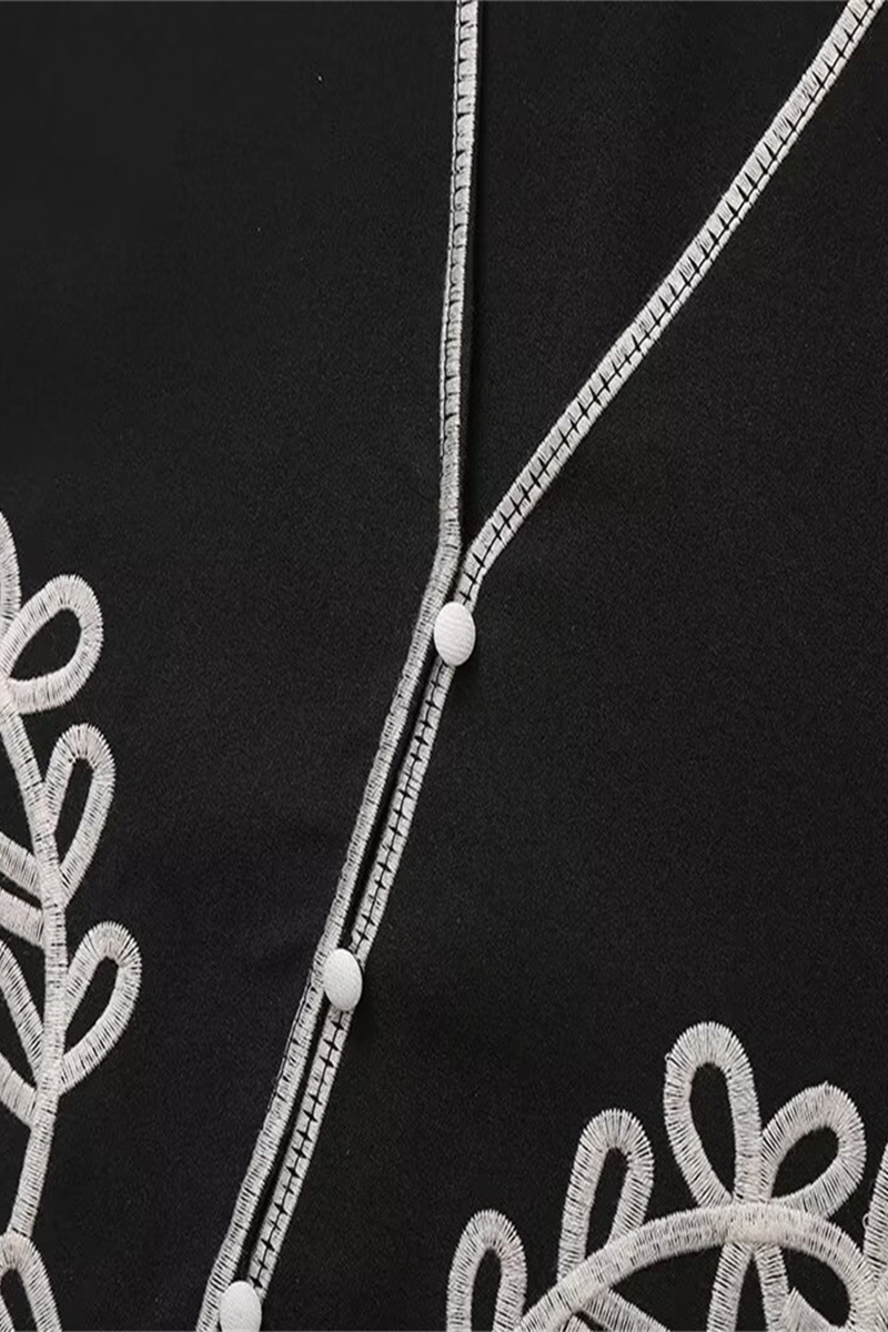 Casual Street Solid Color Embroidered Contrast V Neck Sleeveless Two Pieces - Fashionpara