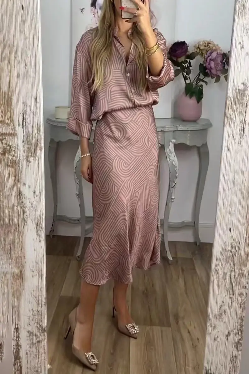 Daily Elegant Geometric Print Buttons Turndown Collar Three Quarter Two Pieces(3 Colors)  Fashionpara