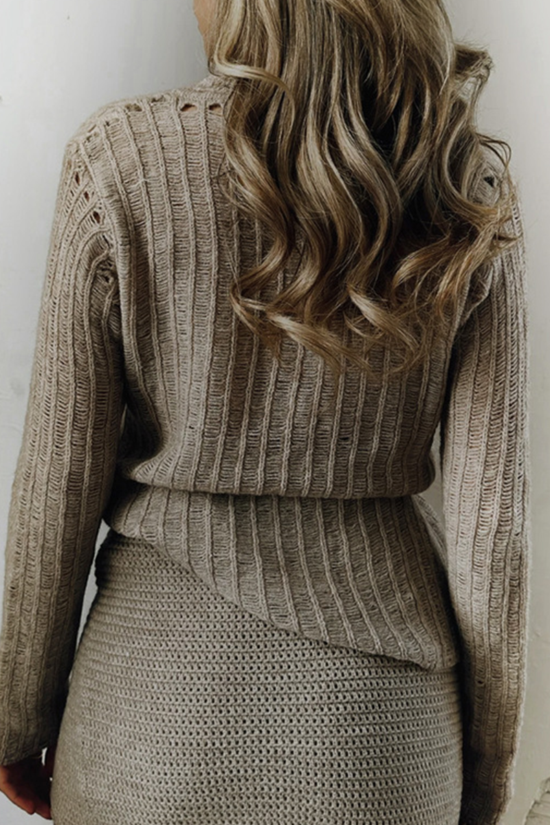 Bohonini Casual Distressed Button-Up Sweater with Collar