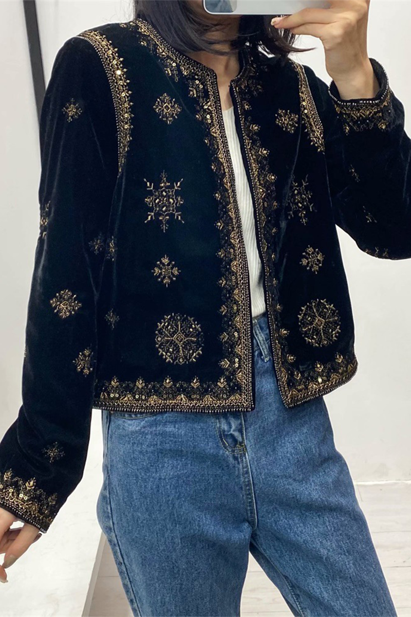 Elegant Floral Embroidered O Neck Blazer for Stylish Looks