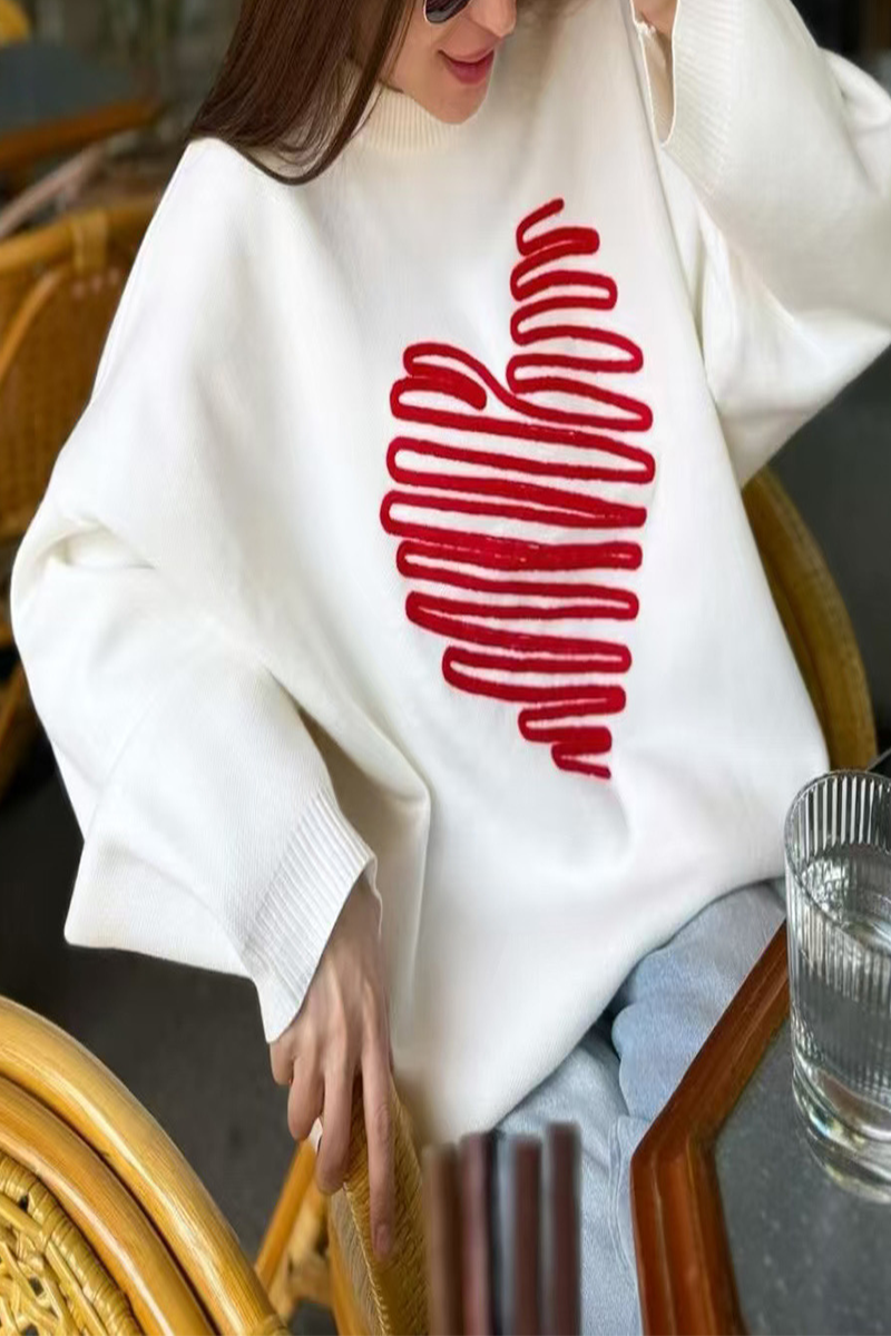 Florcoo Heart Shaped Patchwork O Neck Sweater for Casual Style