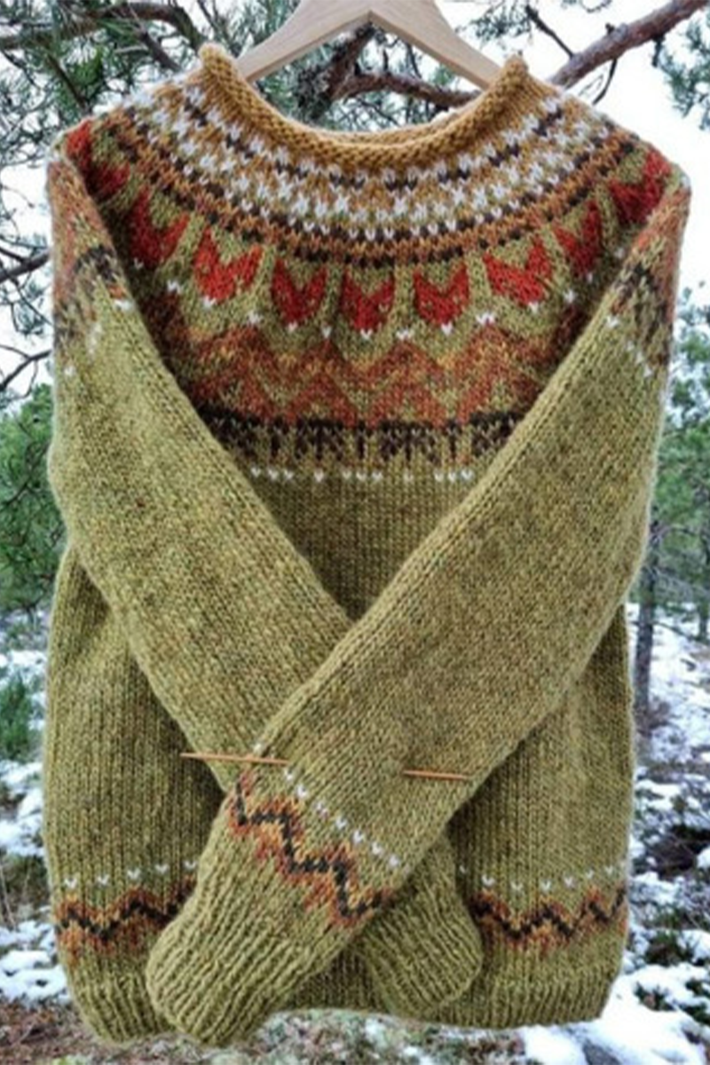 Geometric Stripe O Neck Sweater for Effortless Style