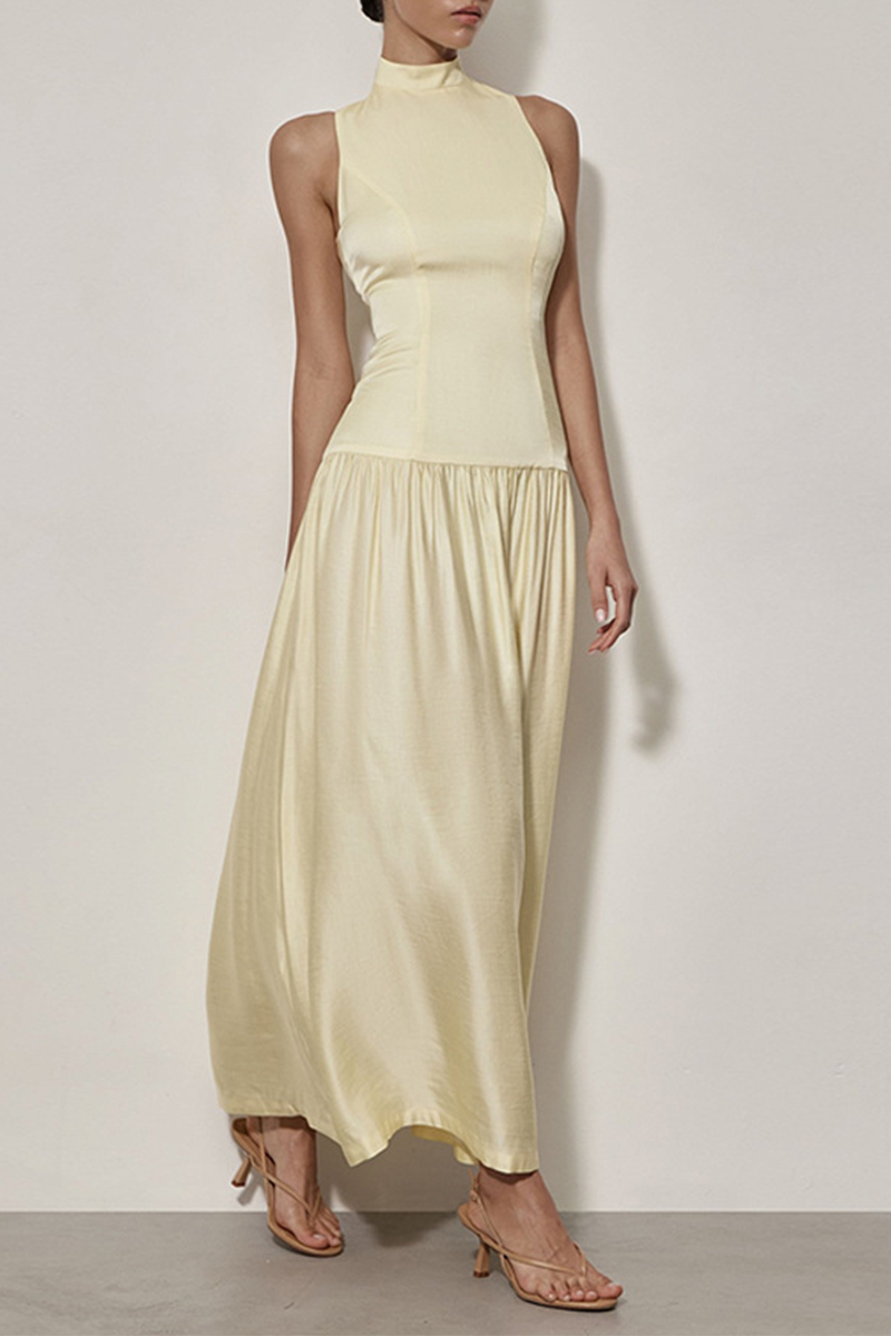 Sexy Backless Ruched Halter Sleeveless Dresses - Fashionpara