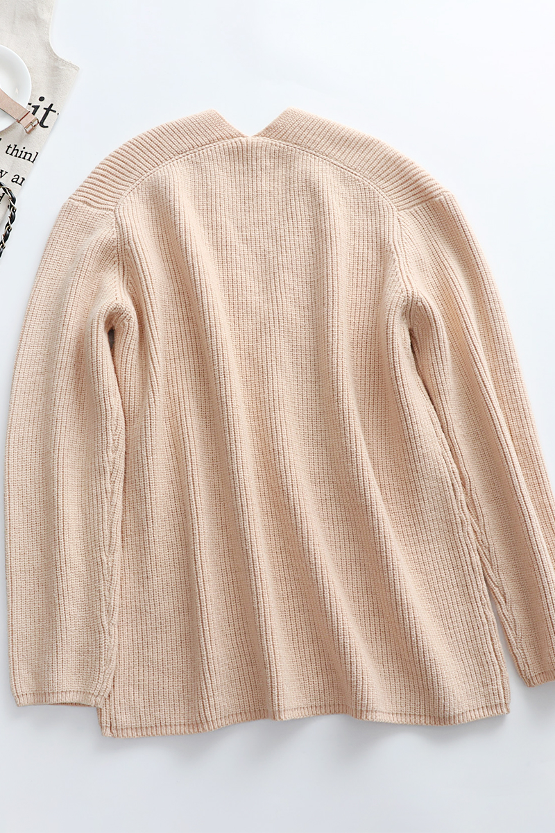 Bohonini Solid Color V Neck Sweater for Effortless Style