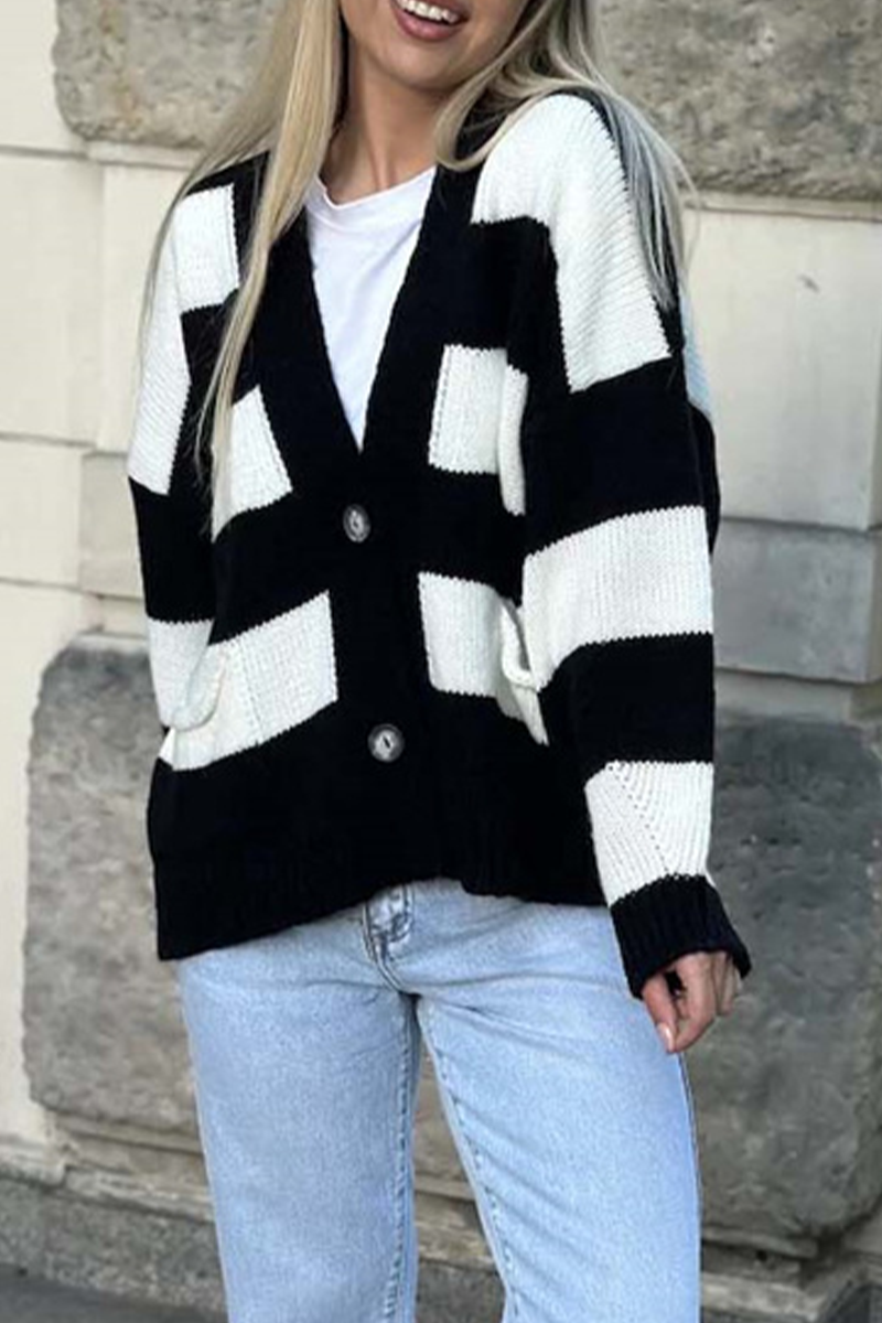 Casual V Neck Knitted Jacket with Pocket Patchwork Design