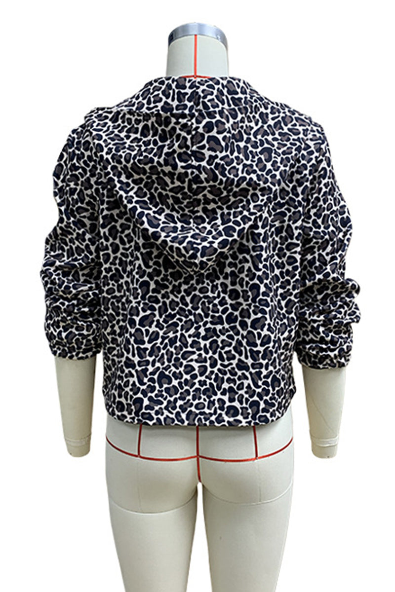 Leopard Print Hooded Zip Jacket with Stylish Pocket Details