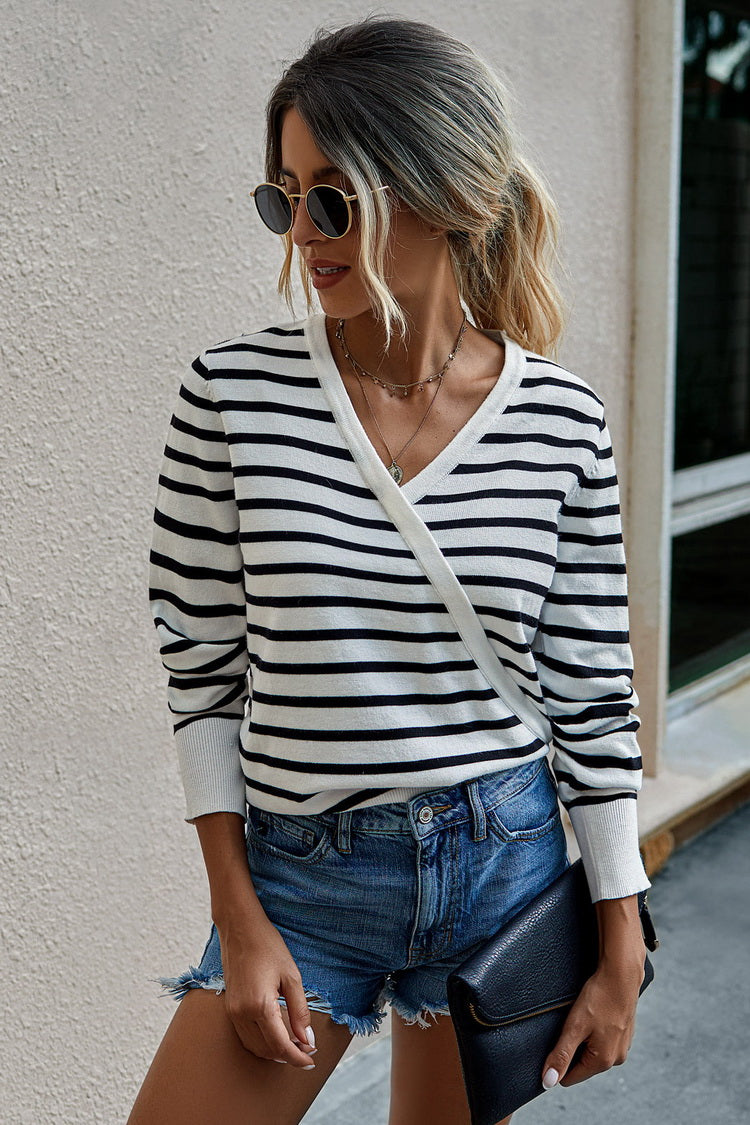 RadyRin V-neck Knit Sweater for Effortless Style and Comfort