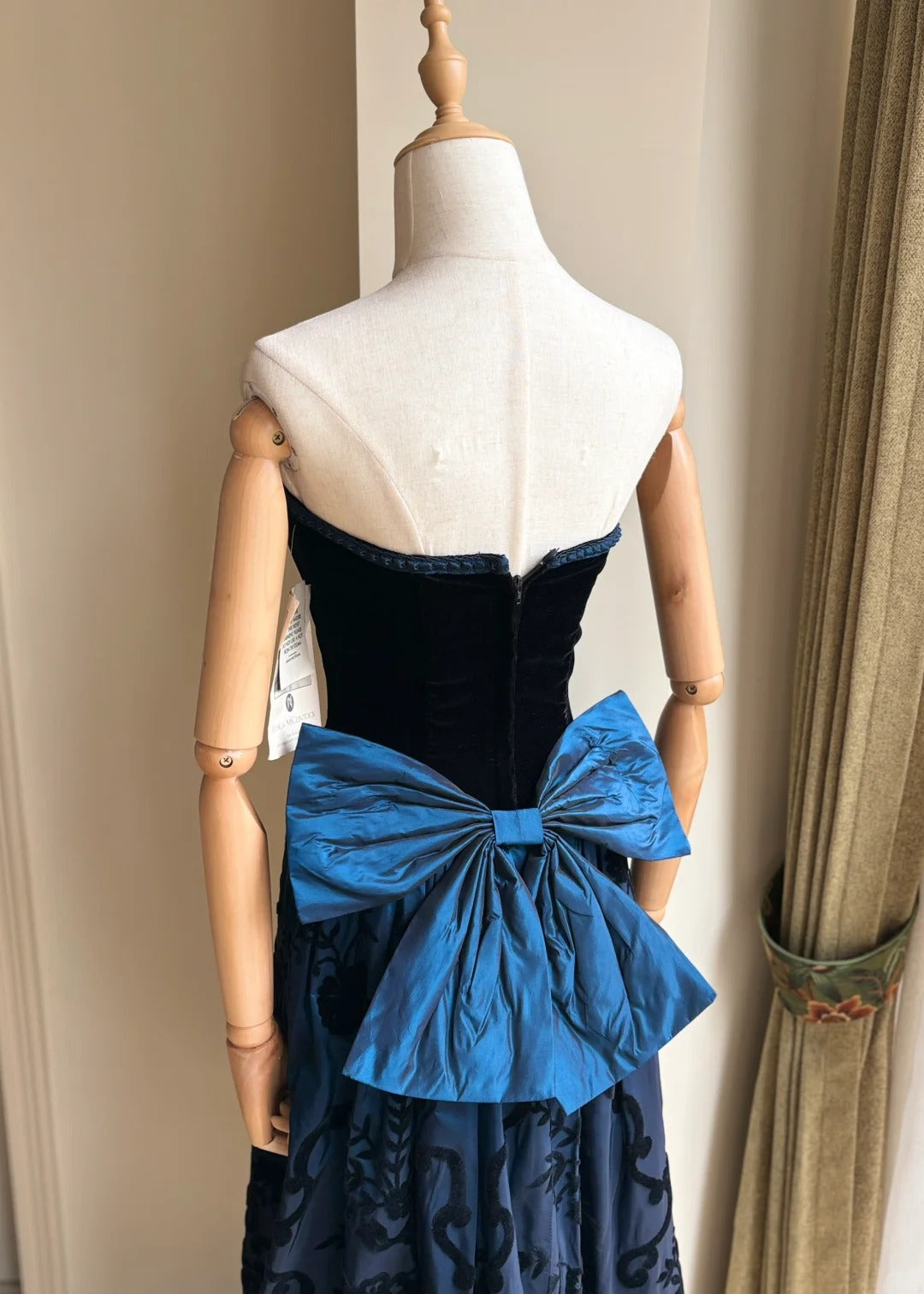 Retro Blue And Black A-line Strapless Bow Jacquard Velvet Long Prom Dress Evening Dress P4189