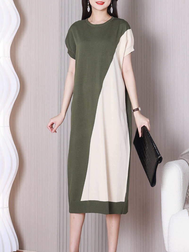 Two-Tone Knit Round-Neck Short-Sleeve Cocoon Midi Dress 3