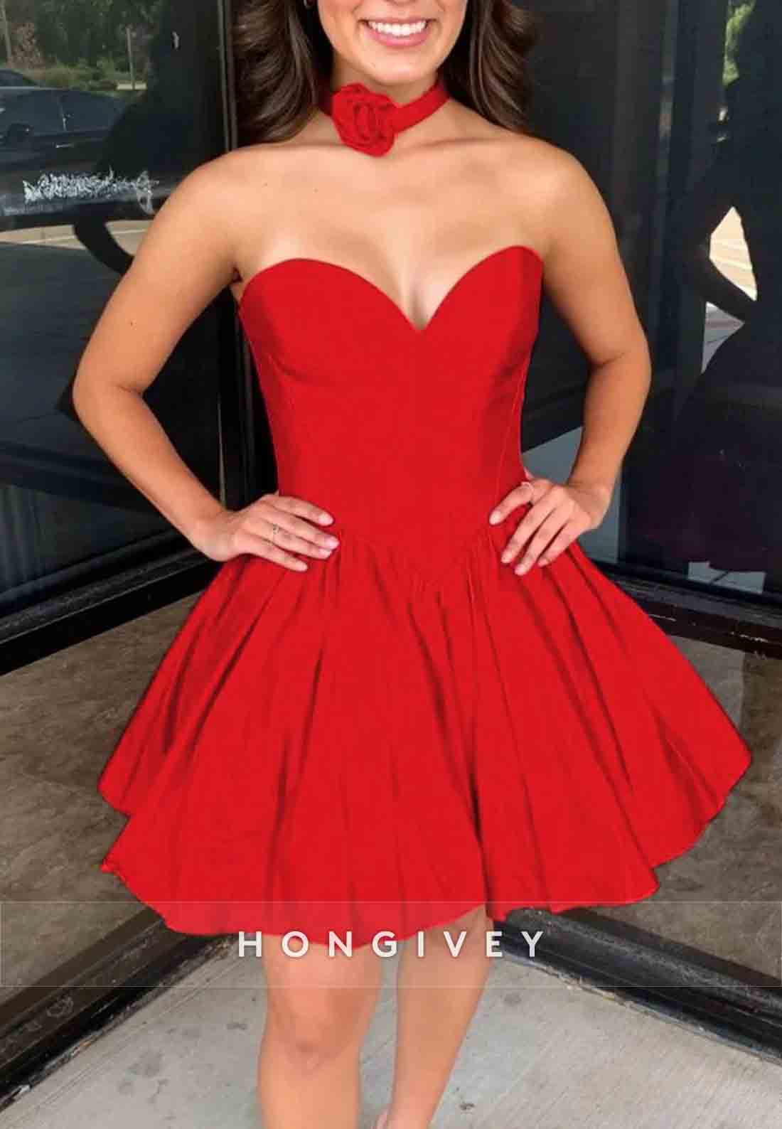 Simple Sweetheart Pleated Sleeveless A-Line Short Homecoming Dresses