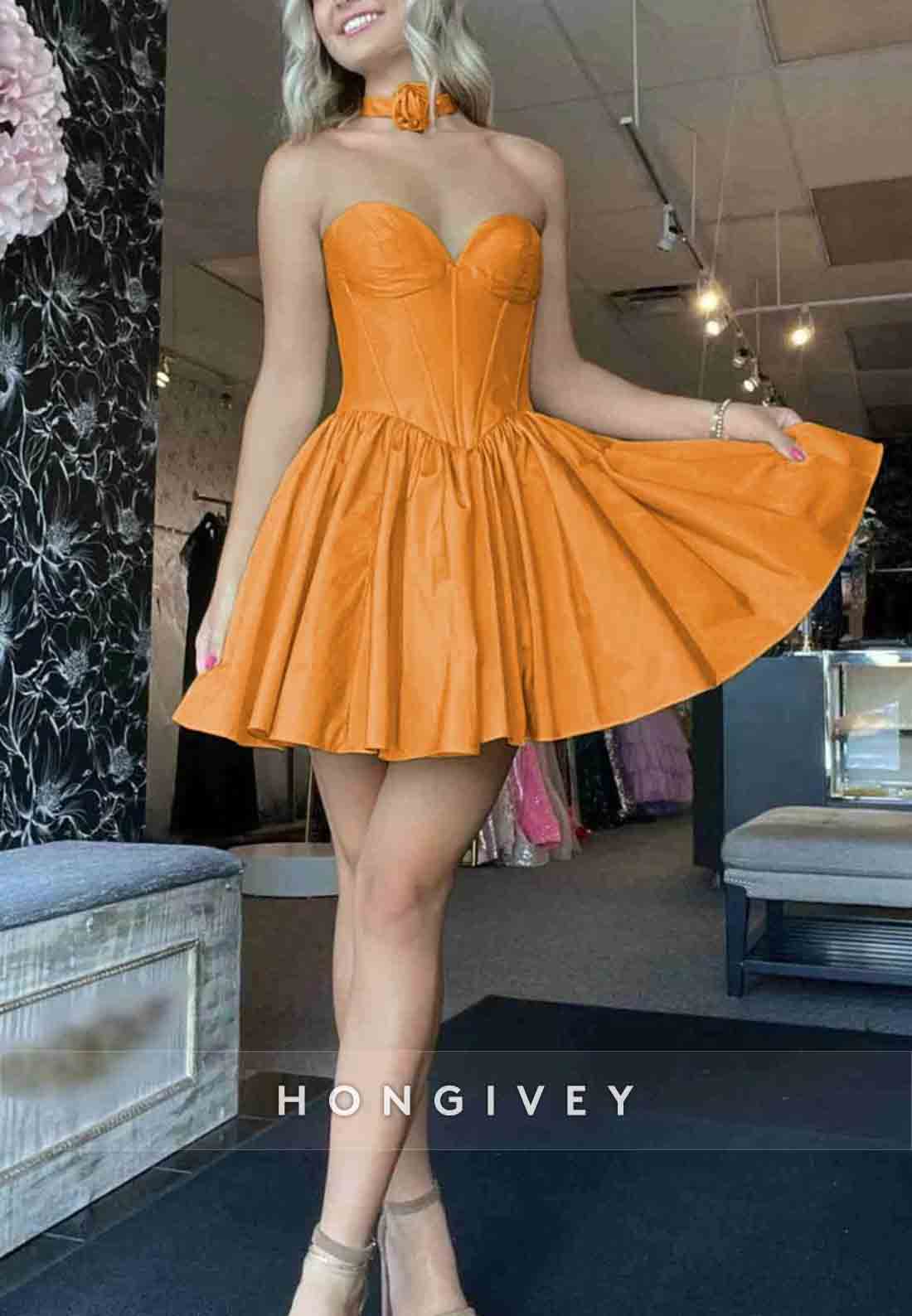 Simple Sweetheart Pleated Sleeveless A-Line Short Homecoming Dresses