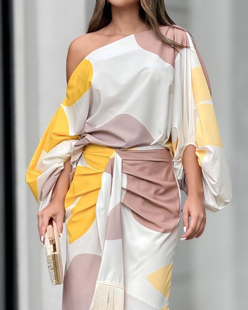 Fashion Print Lantern Sleeve Loose Top & Fringed Hem Skirt Two-Piece Set - Fashionpara