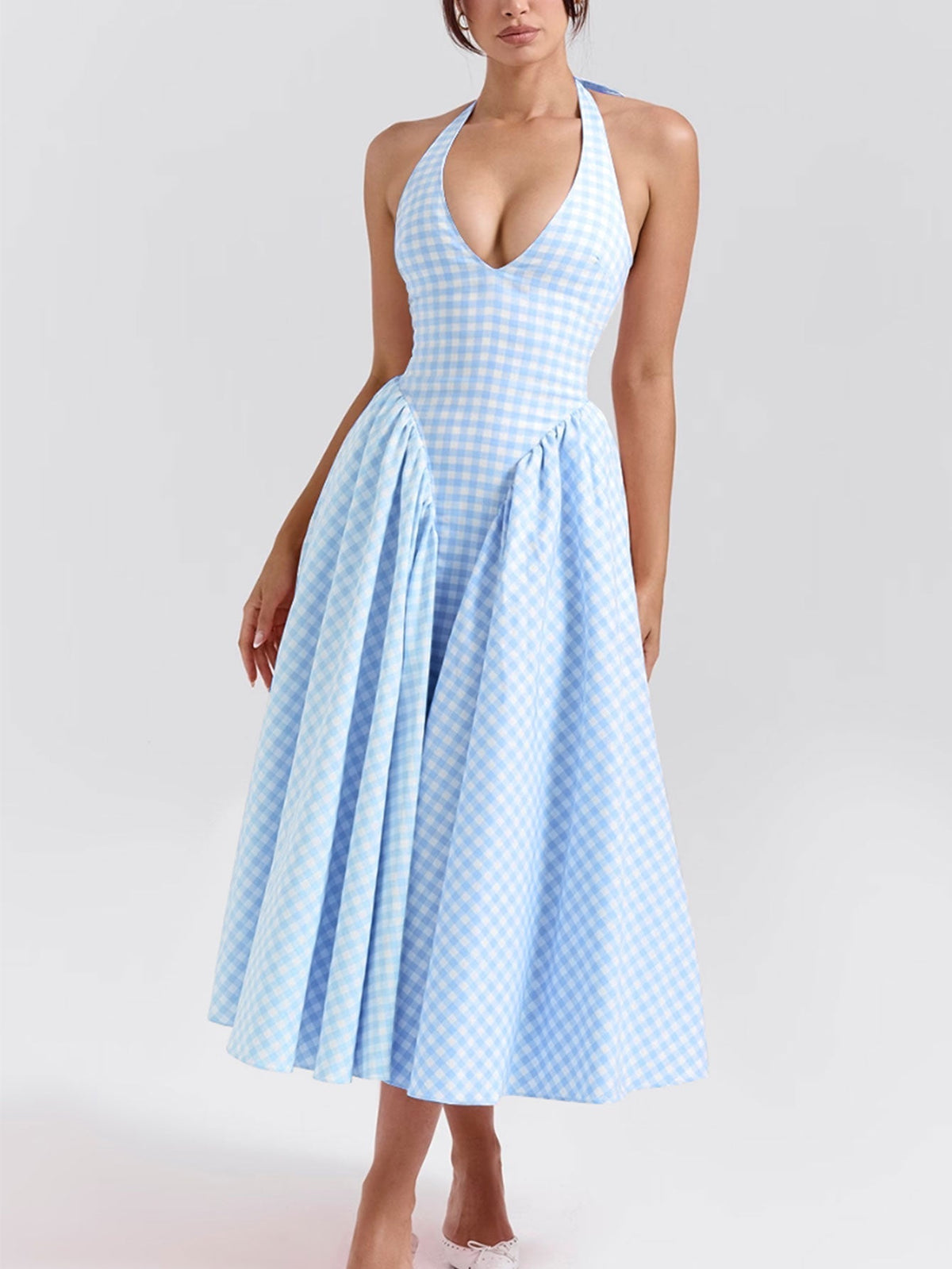Deep V-Neck Halter Neck Gingham Pleated Midi Dress 30