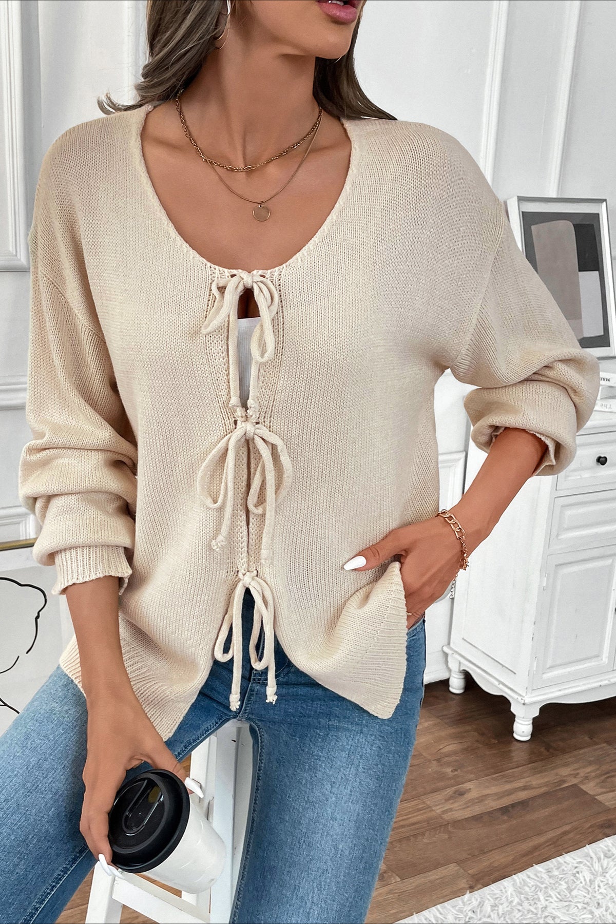 Stylish Tie-Front Round Neck Knit Cardigan for Effortless Elegance