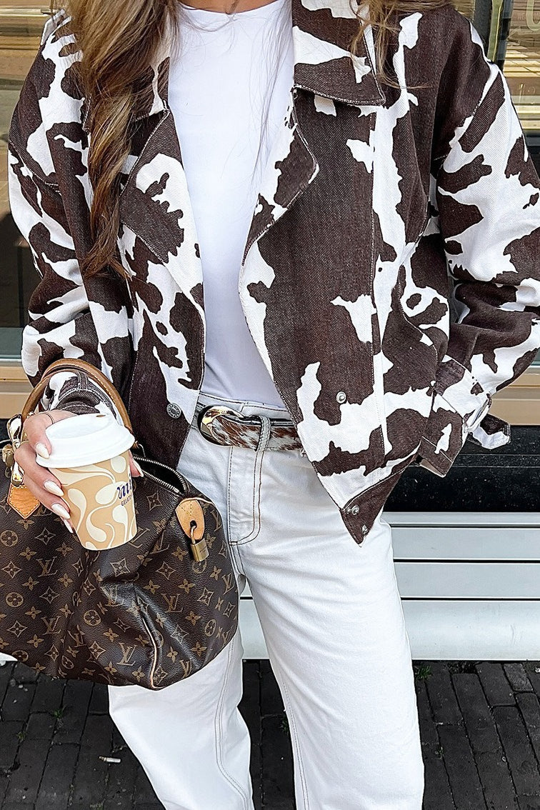 Stylish Retro Cow Print Coat for Chic Warmth and Comfort