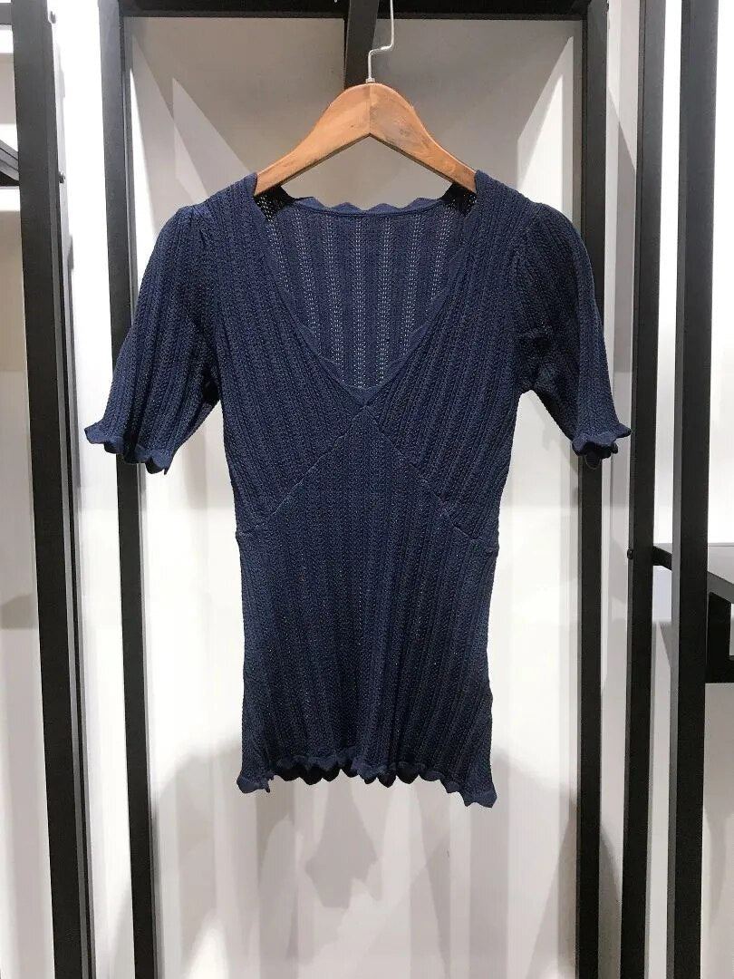 Slim V-Neck Knit Sweater Tee 5