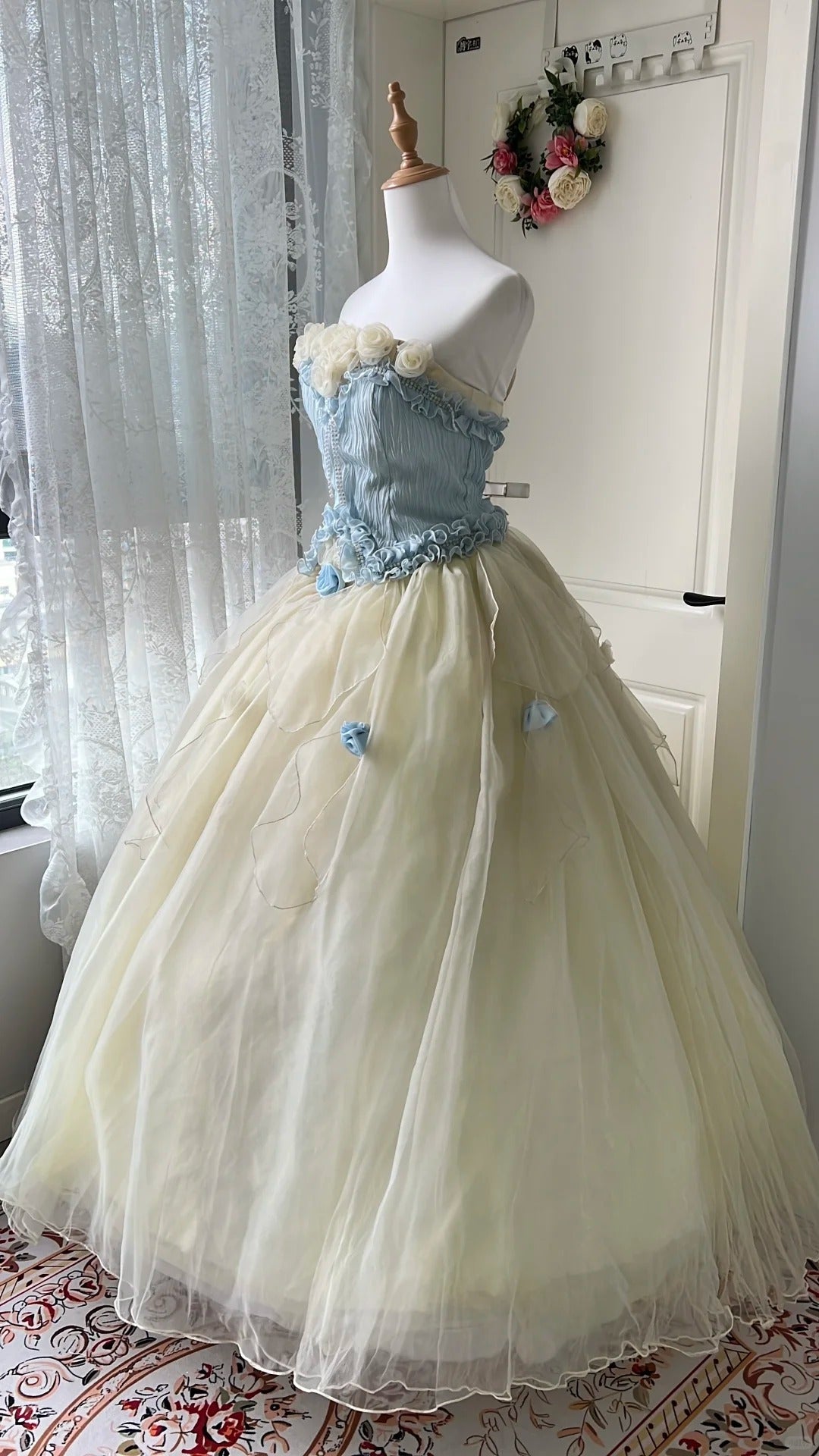 Dreamy Blue and Yellow Color-blocked Strapless Tulle Ball Gown Evening Dress Sweet 16th Dress P4204