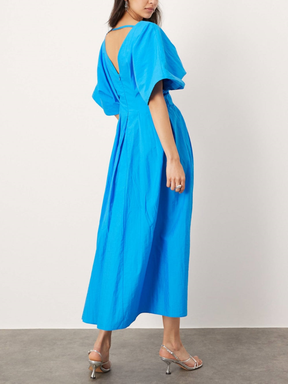 V-Neck Short Sleeve Midi Dress In Blue - Fashionpara