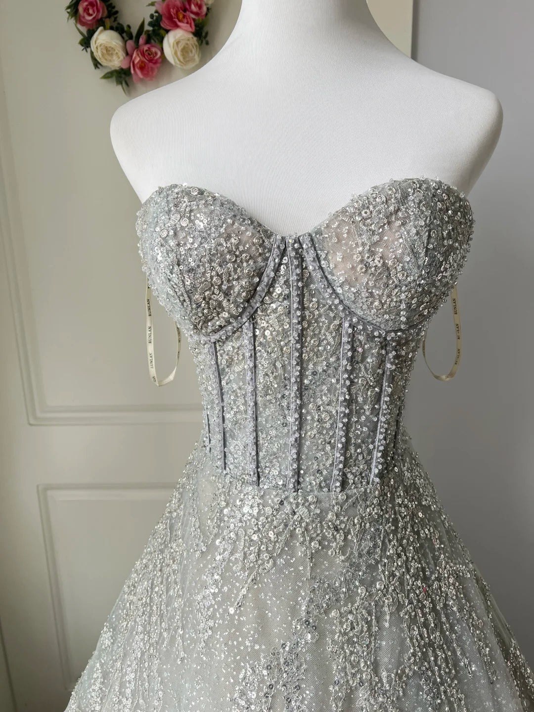 Sparkling Silver-grey Strapless Sequined Ball Gown Evening Dress P4209