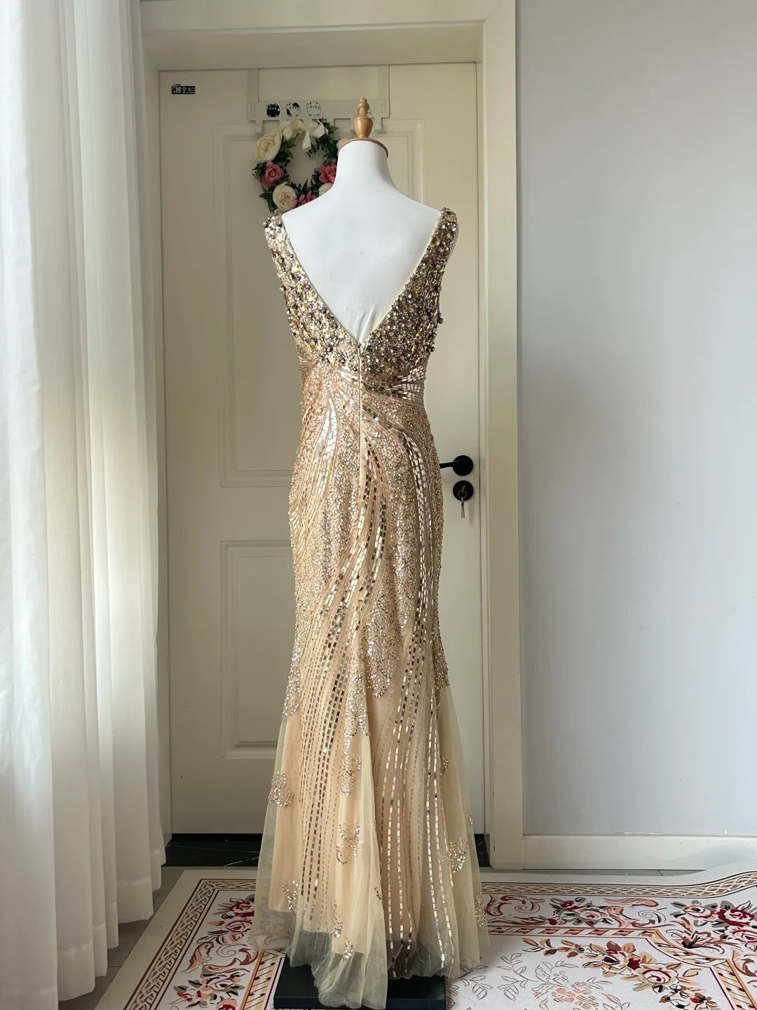 Luxurious Gold V-neck Mermaid Sequined Long Prom Dress Evening Dress P4211