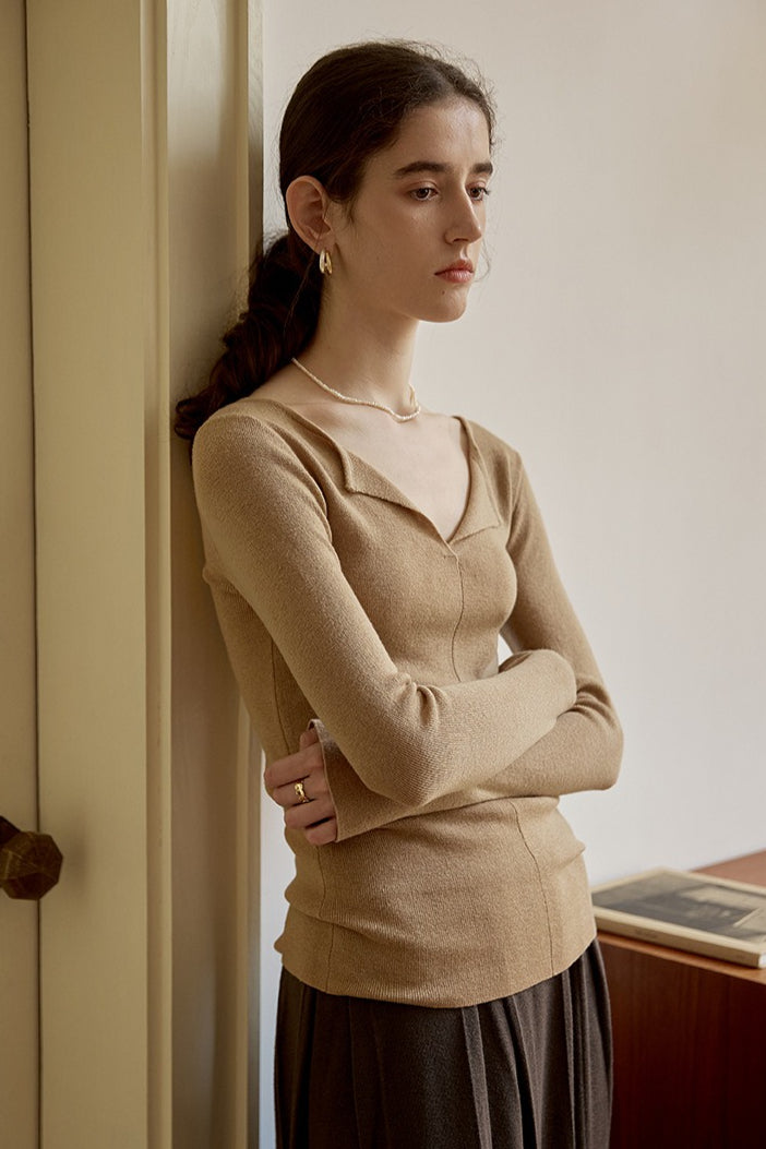 Elegant Slim Fit Wool Knit Top