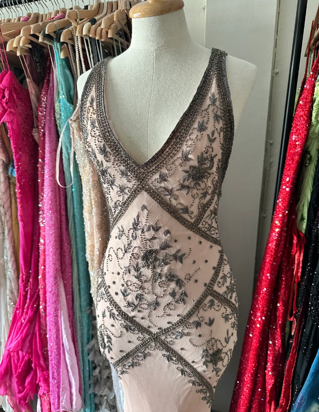 Retro Pink Mermaid Backless V-Neck Beaded Chiffon Long Prom Dress Evening Dress P4222