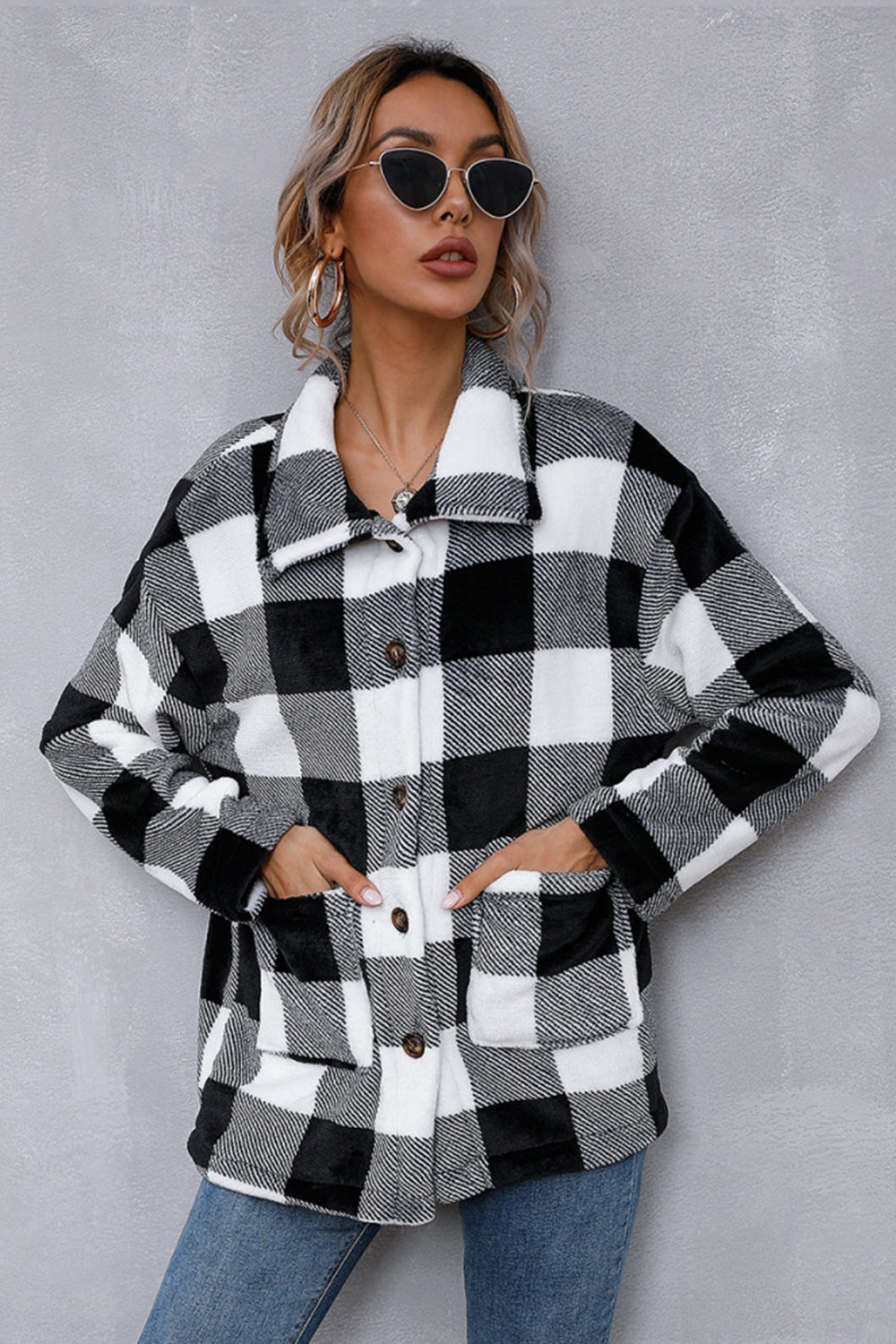RadyRin Woolen Cardigan with Elegant Contrast Plaid Design