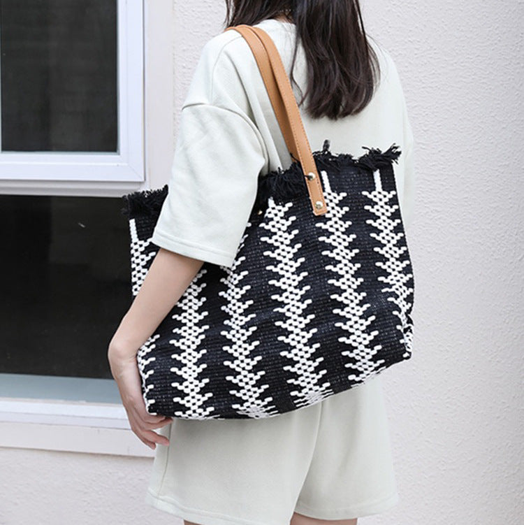 Tassel Weave Bag