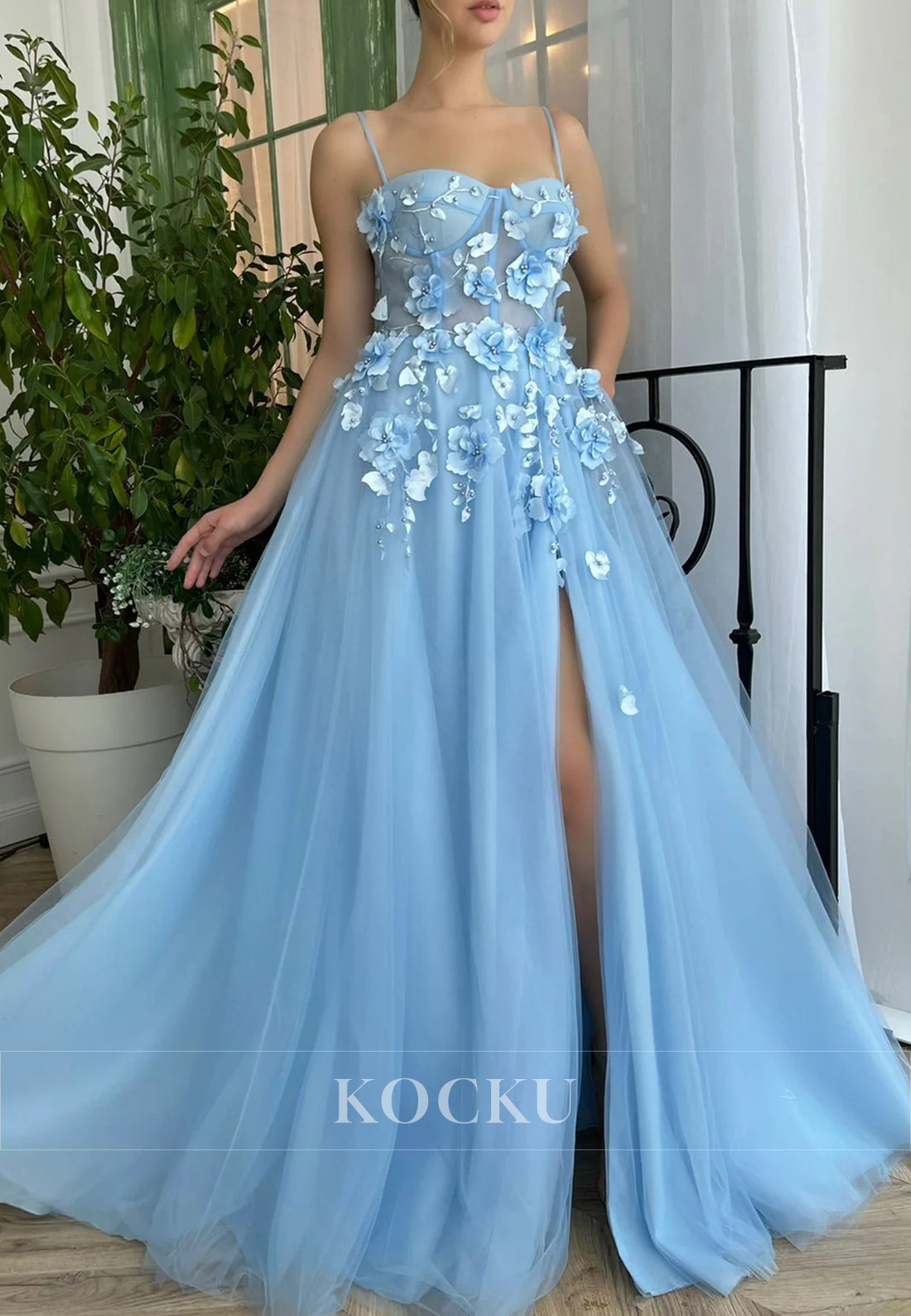 Blue Spaghetti Straps Beading Embellished Prom Dresses with Side Split