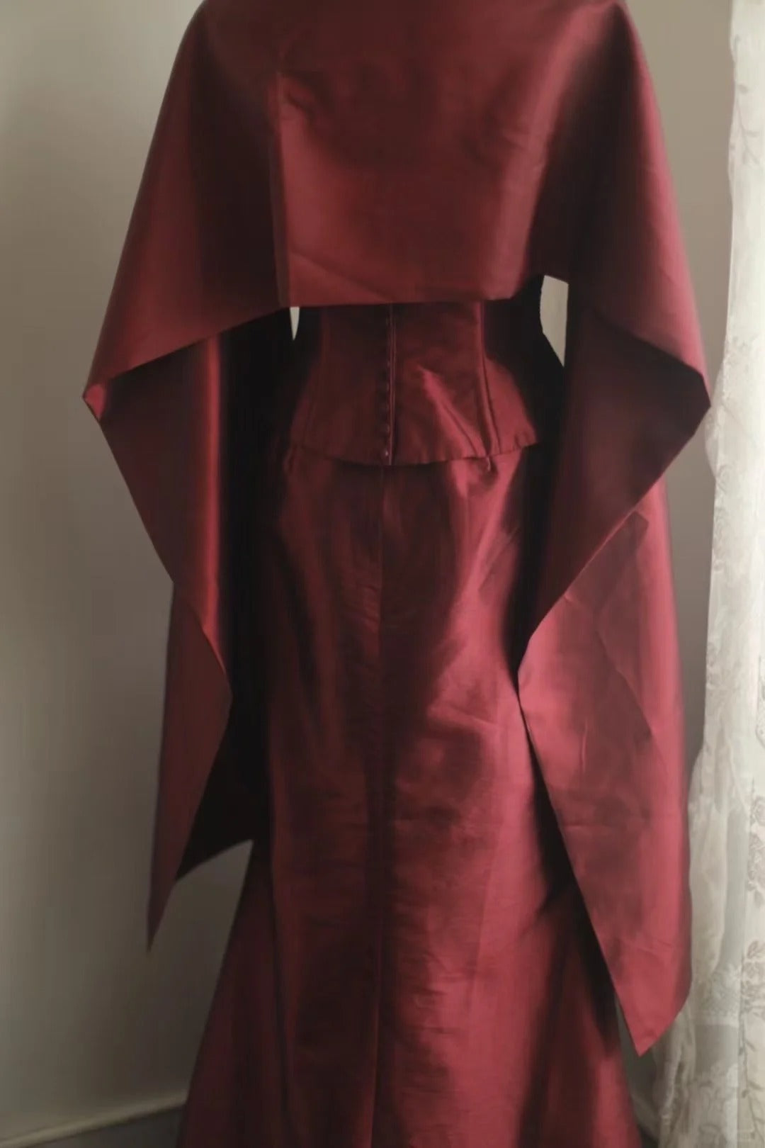 Vintage Burgundy Halter Neck Mermaid Satin Long Prom Dress Evening Dress P4250