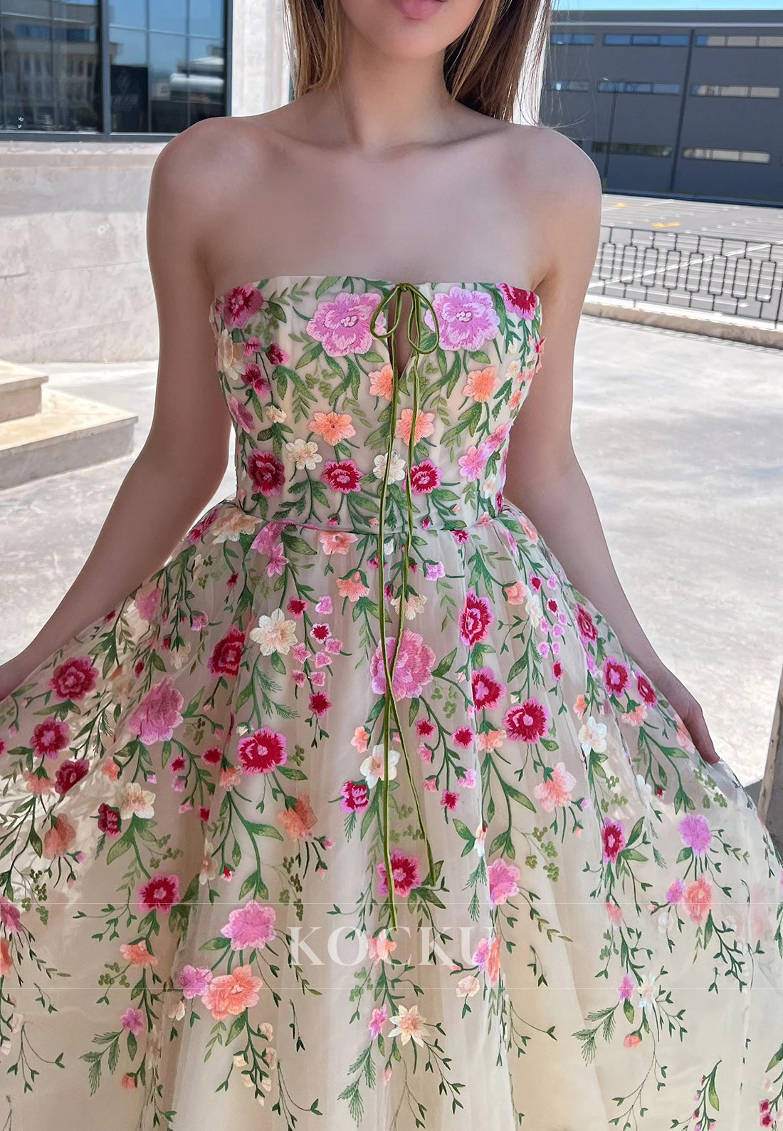 A-Line Strapless Floral Embellished Tea-Length Prom Dresses