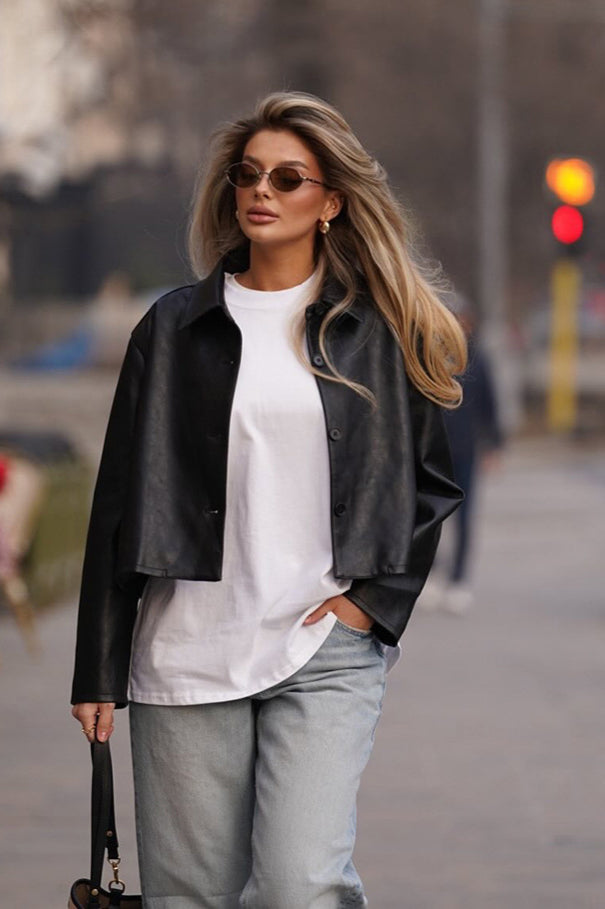 Chic Black Cropped Moto Coat for Stylish Street Wear