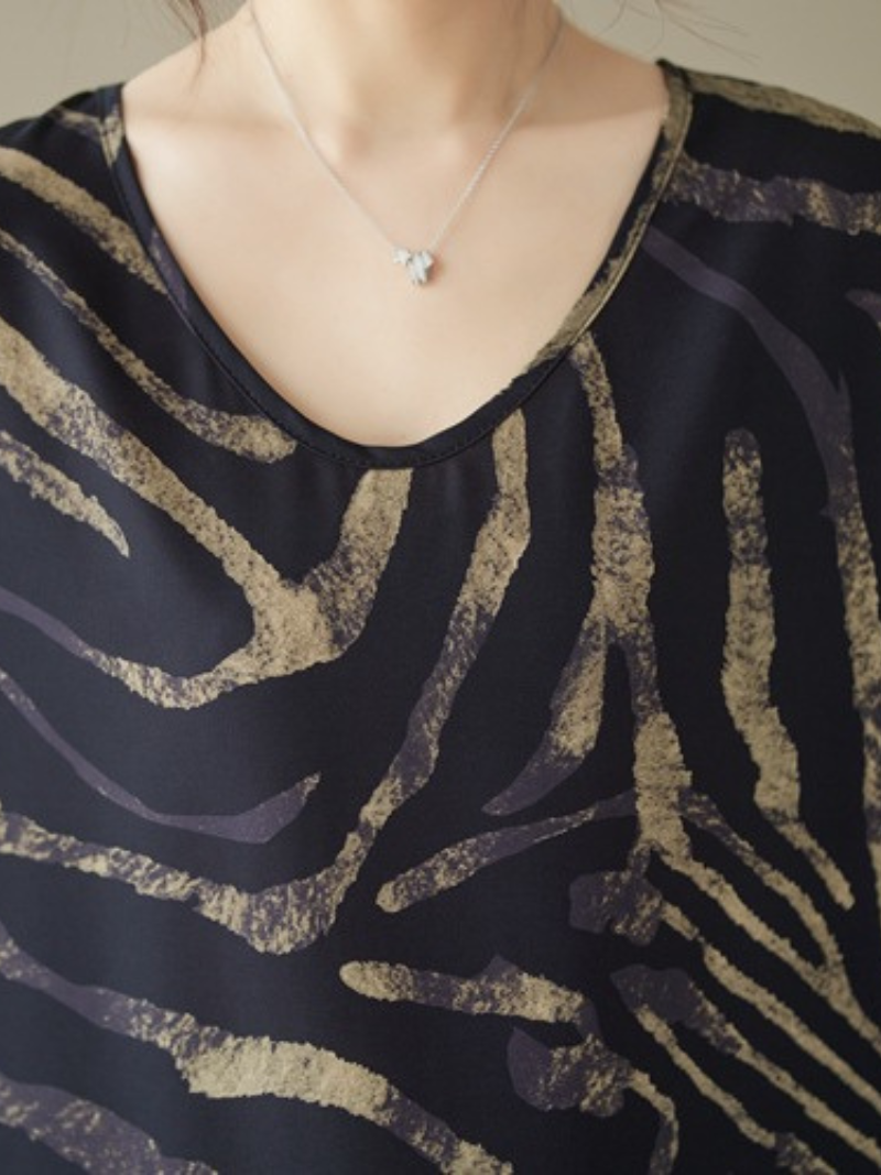 Animal Print V-Neck Short Sleeve Oversized Maxi Dress 2