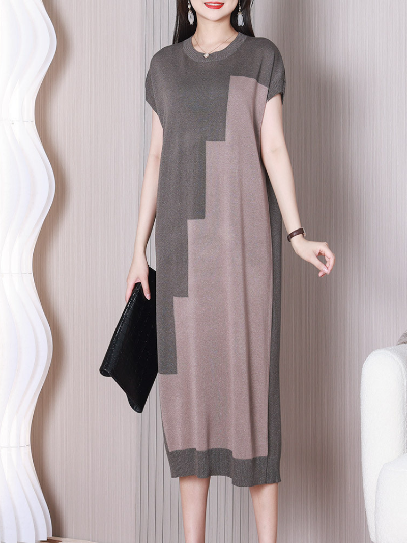 Geometric Knit Round Neck Short Sleeve Midi Dress 4
