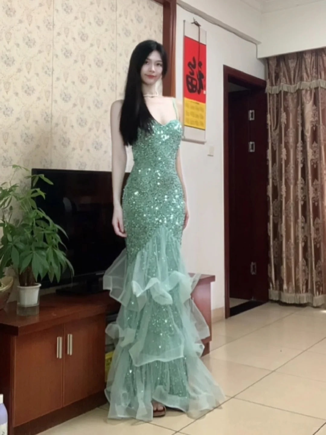 Dreamy Princess Mint Green Mermaid Spaghetti Strap Backless Sequined Long Prom Dress Evening Dress P4291