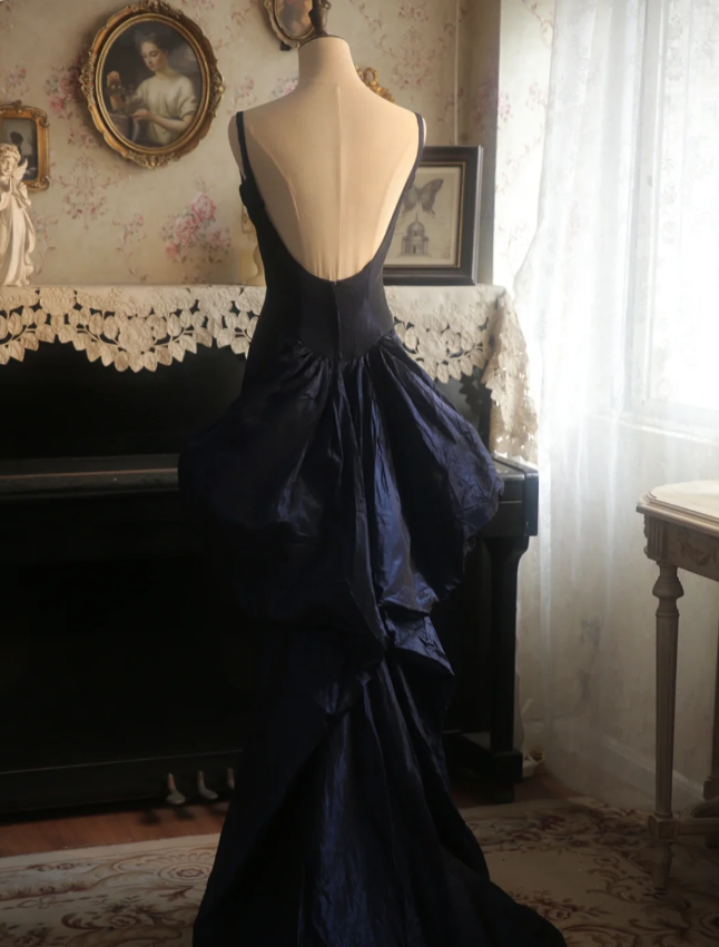 Vintage Navy Blue Mermaid Spaghetti Strap Square Neck Backless Satin Train Prom Dress Evening Dress P4298