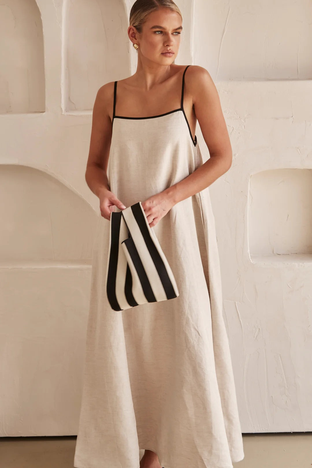Contrast Trim Spaghetti Strap Square Neck A-Line Maxi Dress - View 3