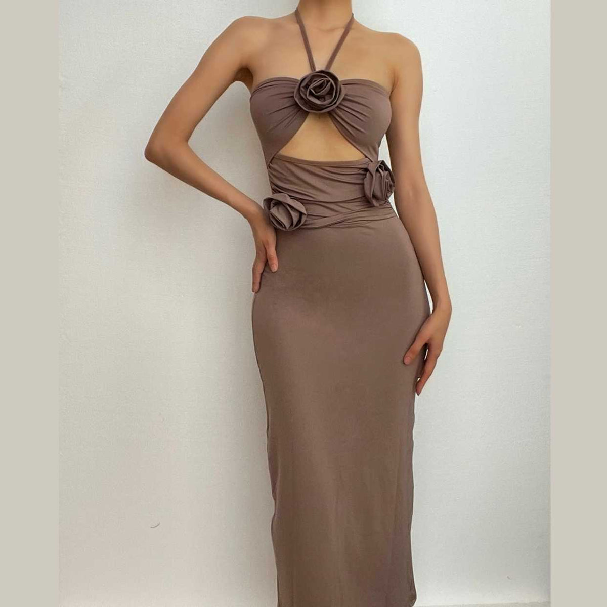 Halter Neck 3D Rose Cut Out Ruched Bodycon Maxi Dress