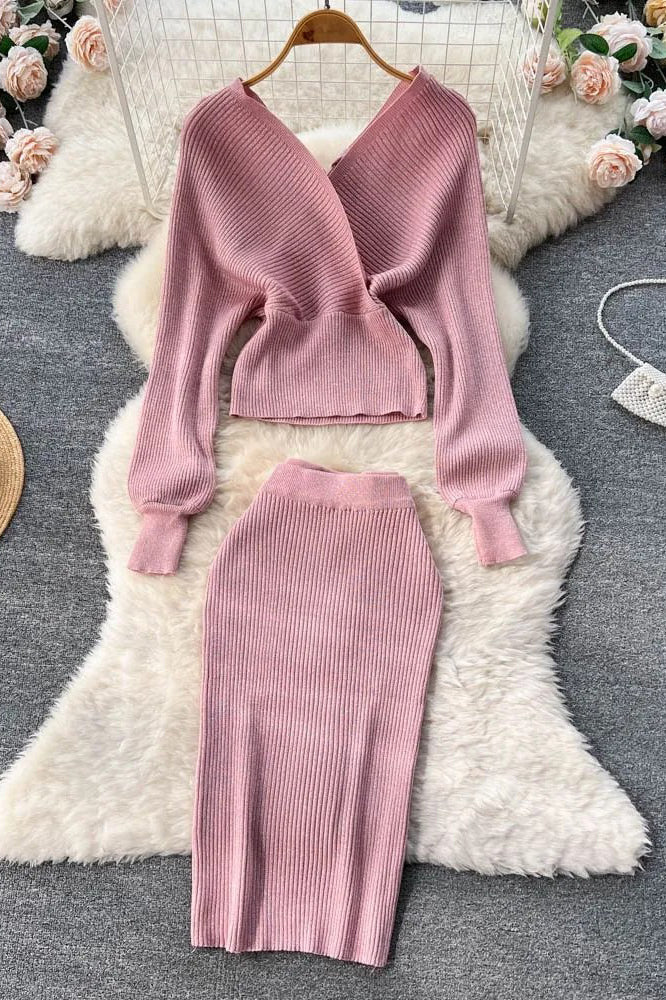 Elegant Batwing Sleeve Knitted Sweater and Skirt Set