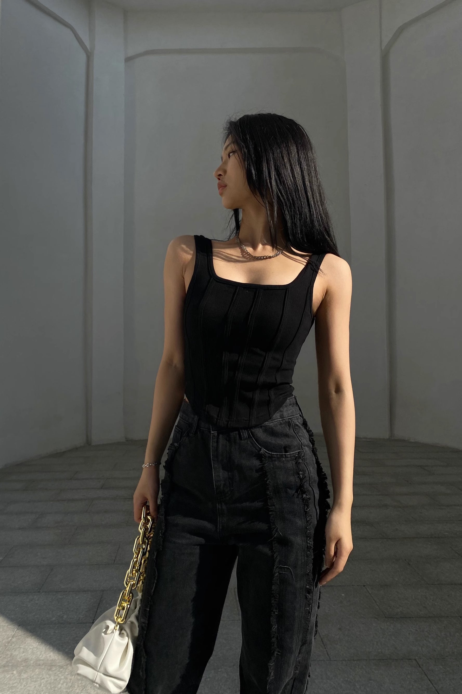 Solid Asymmetrical Hem Tank Top