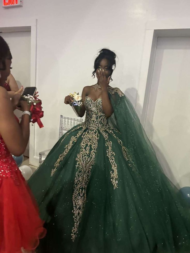 Green Quinceanera Dresses For Sweet 16 Girls Princess Ball Gowns With Cape - Fashionpara