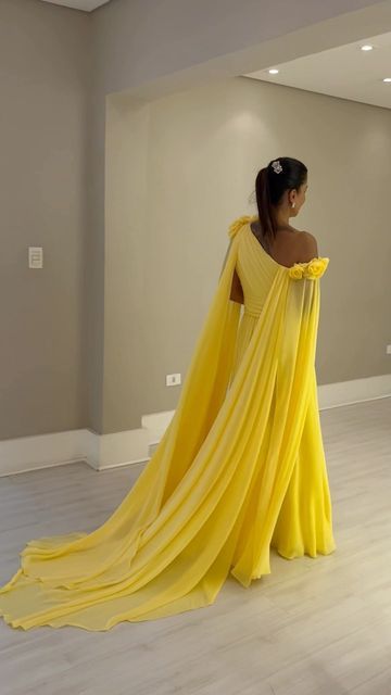 Vintage Long One Shoulder Evening Desses With Flower A-Line Floor Length Sweep Train Prom Dresses for Women - Fashionpara